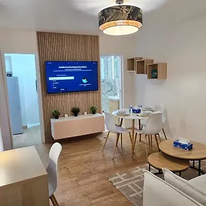 D'architecte En Plein Coeur De 7eme Arrondissement Appartement